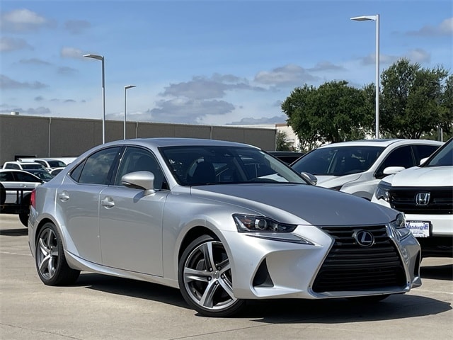 Used 2019 Lexus IS 300 with VIN JTHBA1D20K5087880 for sale in Arlington, TX