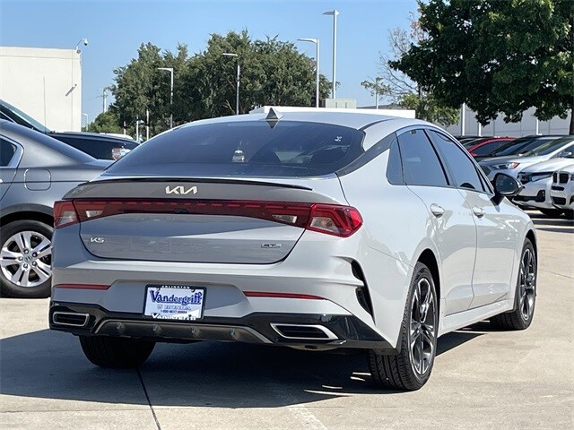 2023 Kia K5 GT-Line photo 2