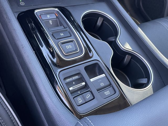 2025 Honda Pilot Elite - Photo 22