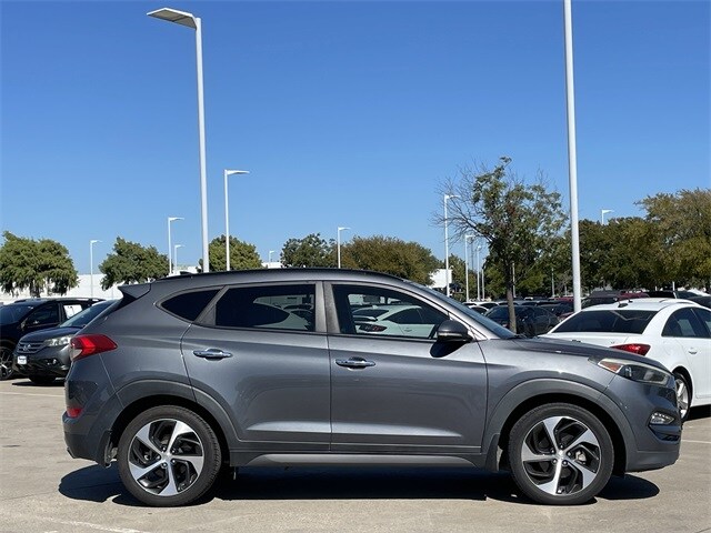2016 Hyundai Tucson Limited photo 2