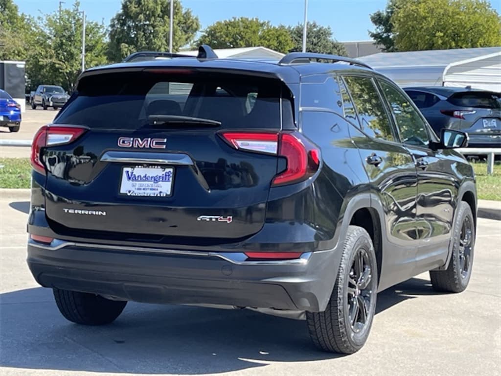 Used 2023 GMC Terrain AT4 SUV