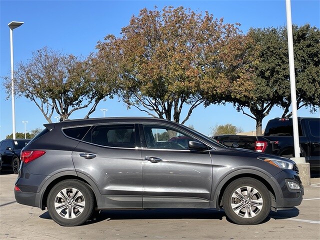 2016 Hyundai Santa Fe Sport Base photo 3