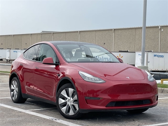 Used 2023 Tesla Model Y Long Range with VIN 7SAYGDEEXPA156424 for sale in Arlington, TX