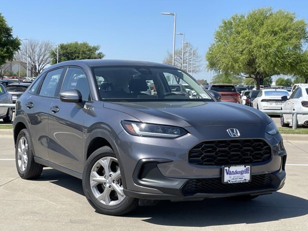 Certified 2025 Honda HR-V LX SUV