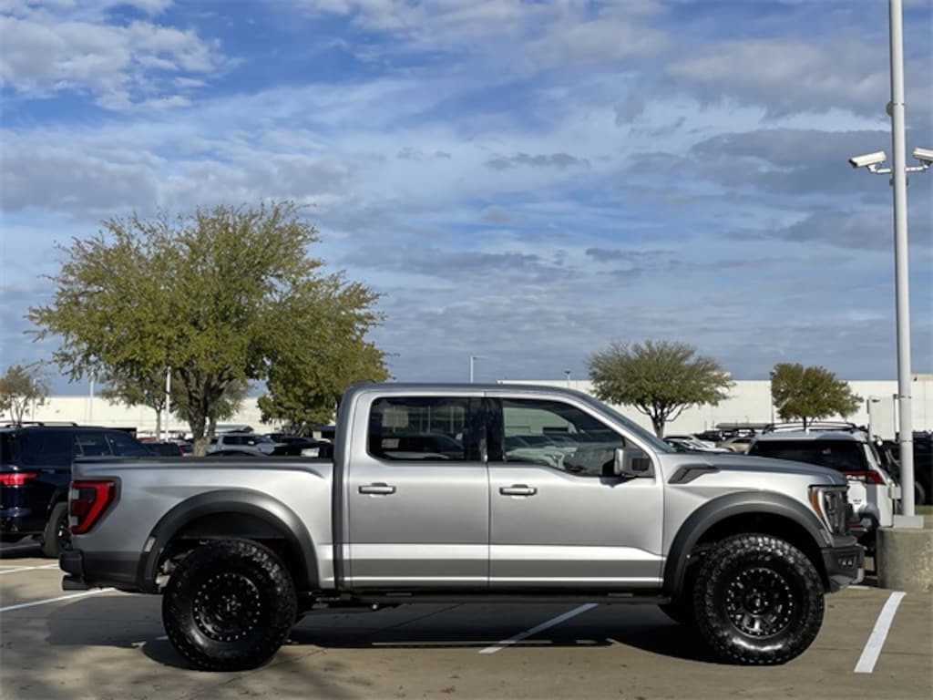 Used 2022 Ford F-150 Raptor Truck SuperCrew Cab
