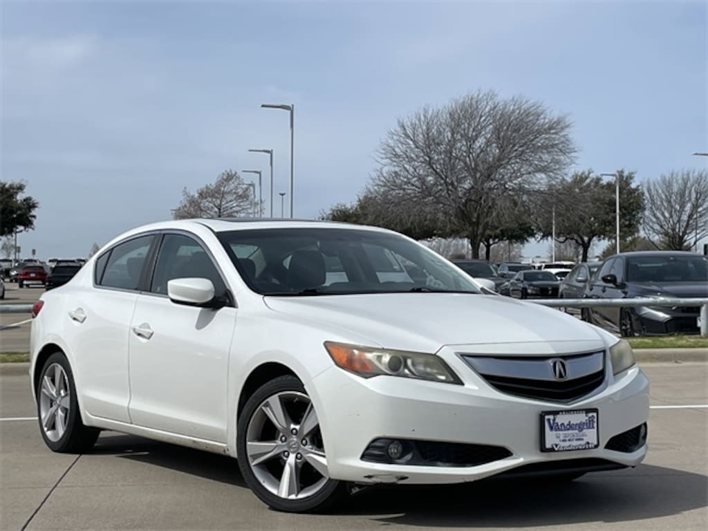 Used 2013 Acura ILX 2.0L Sedan