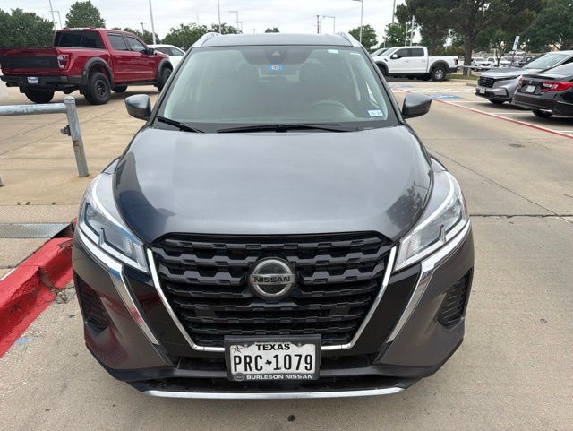 Used 2021 Nissan Kicks SV with VIN 3N1CP5CV8ML527485 for sale in Arlington, TX