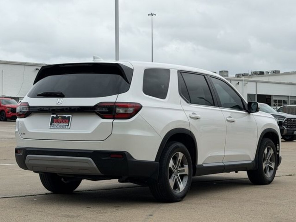 Certified 2025 Honda Pilot EX-L SUV