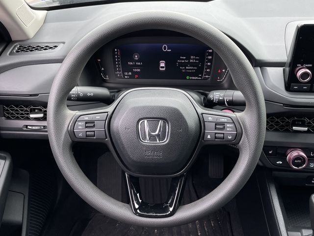 2025 Honda Accord SE - Photo 11