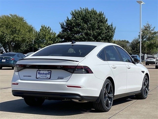 2025 Honda Accord Hybrid Sport photo 4