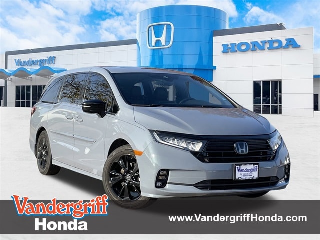 2023 Honda Odyssey SPORT's photo