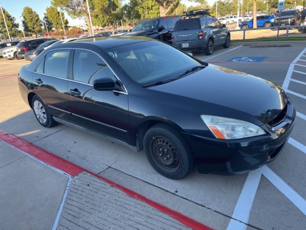 Used 2005 Honda Accord LX Sedan