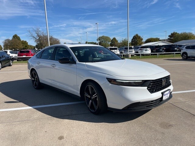 2024 Honda Accord Hybrid Sport photo 3