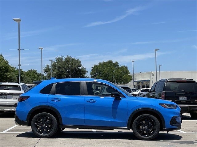 2026 Honda HR-V Sport photo 2