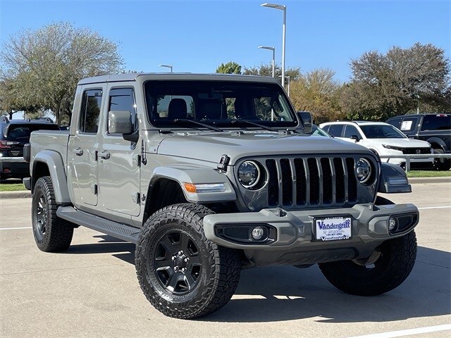 2023 Jeep Gladiator High Altitude photo 2