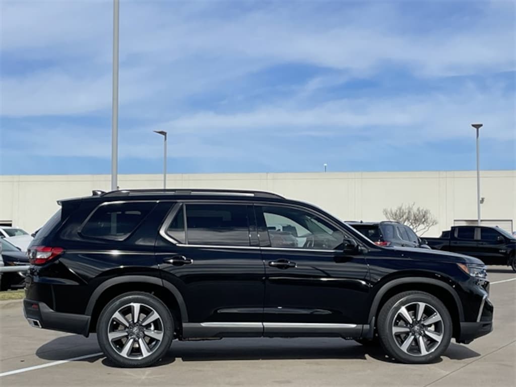 New 2025 Honda Pilot Elite SUV