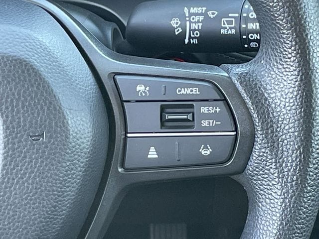 2025 Honda HR-V LX - Photo 12