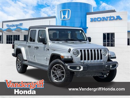 2023 Jeep Gladiator Overland Truck Crew Cab