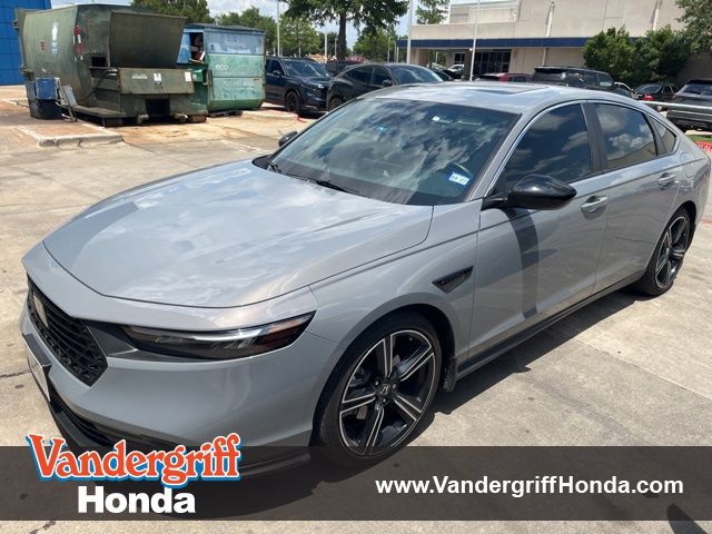 2025 Honda Accord Hybrid Sport's photo