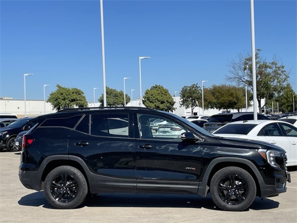 Used 2023 GMC Terrain AT4 SUV