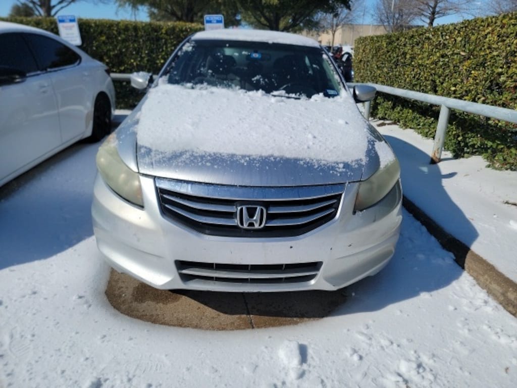 Used 2011 Honda Accord LX Sedan