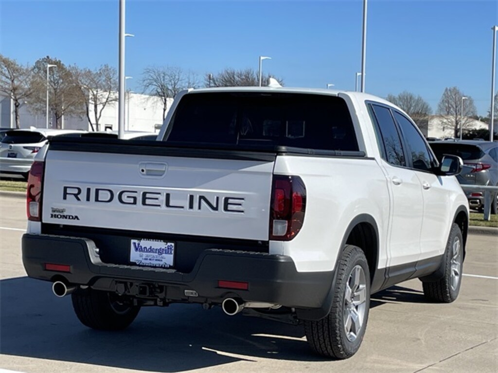 New 2026 Honda Ridgeline RTL Truck Crew Cab