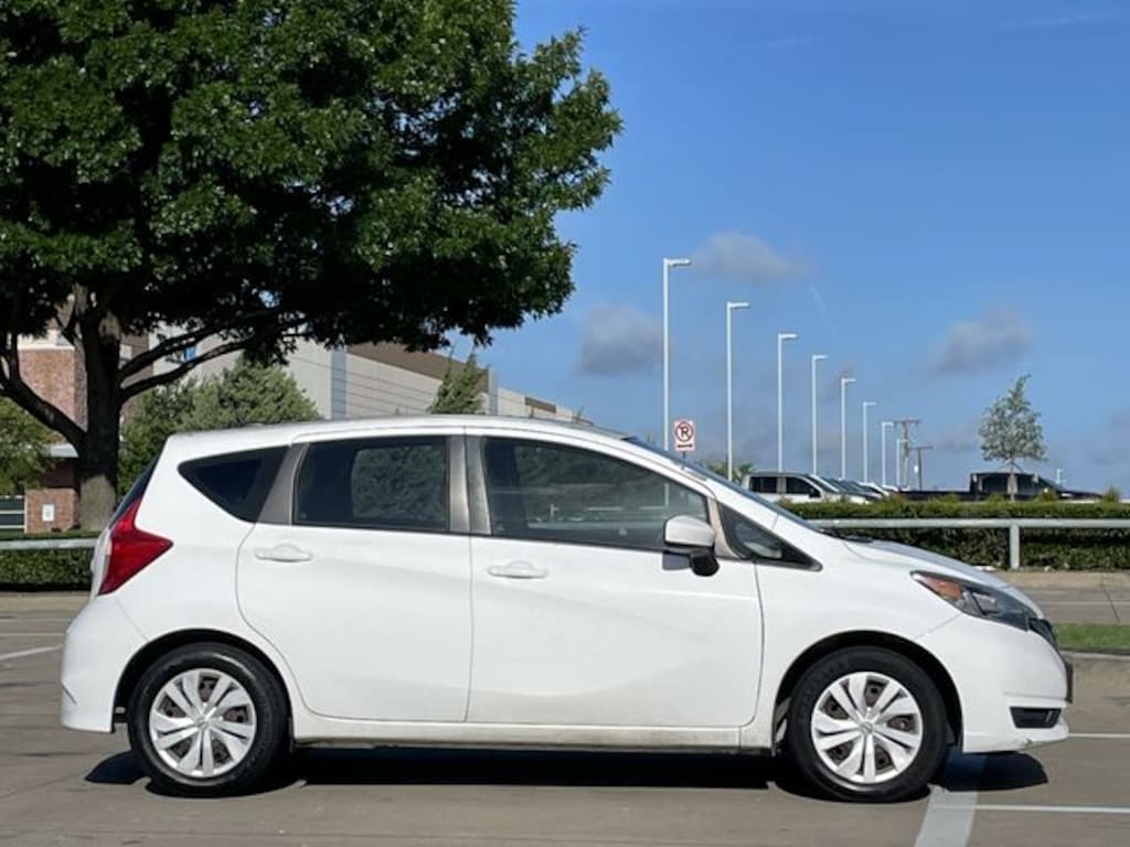 Used 2018 Nissan Versa Note SV Hatchback