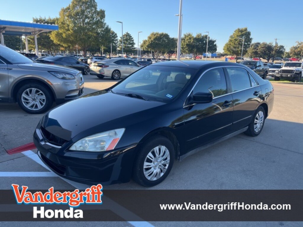 Used 2005 Honda Accord LX Sedan