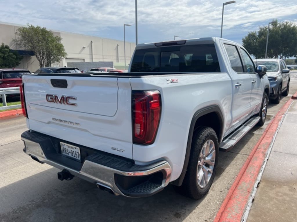 Used 2022 GMC Sierra 1500 Limited SLT Truck Crew Cab