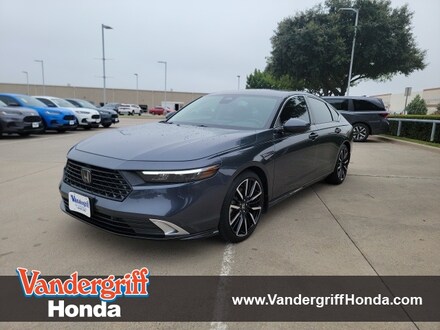2025 Honda Accord Hybrid Touring Sedan