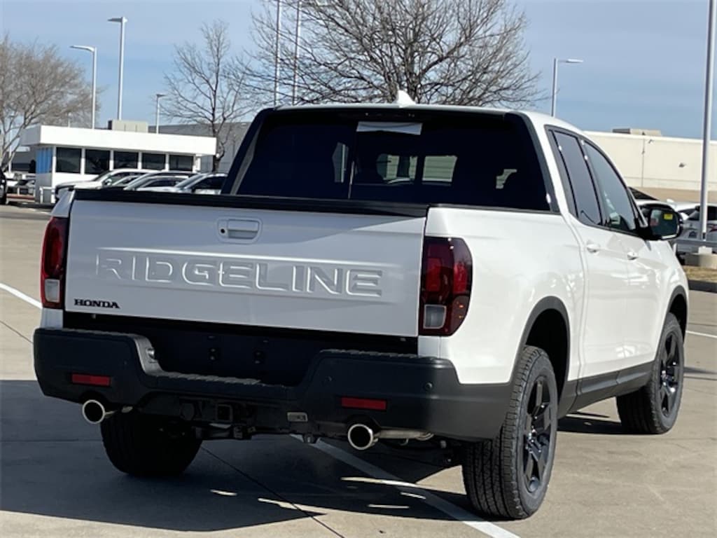 New 2026 Honda Ridgeline Black Edition Truck Crew Cab