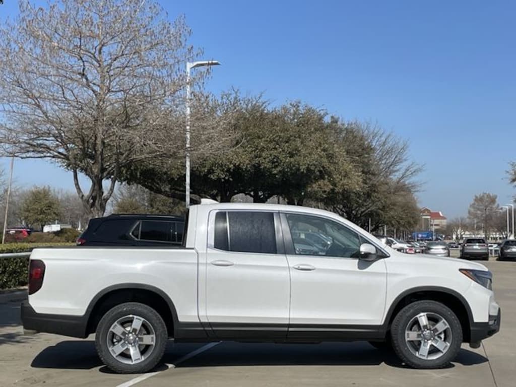 New 2026 Honda Ridgeline RTL Truck Crew Cab