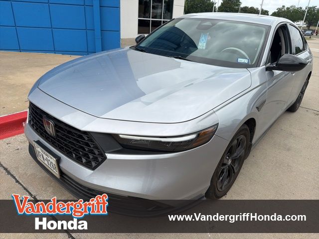 2025 Honda Accord 1.5T SE CVT's photo