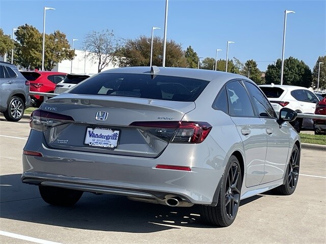 2025 Honda Civic Sport photo 4