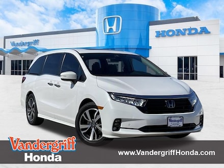 2023 Honda Odyssey Touring Van
