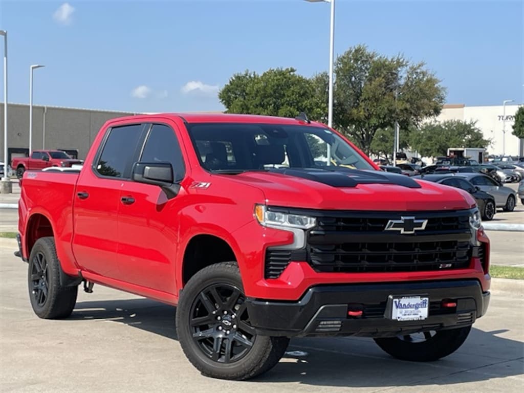 Used 2024 Chevrolet Silverado 1500 LT Trail Boss Truck Crew Cab