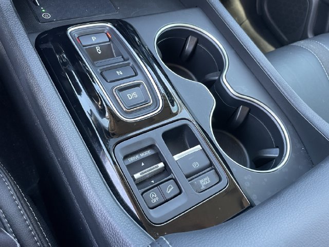2025 Honda Pilot Touring - Photo 22