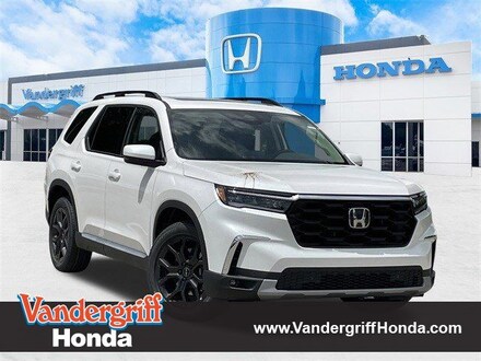 2025 Honda Pilot Touring SUV