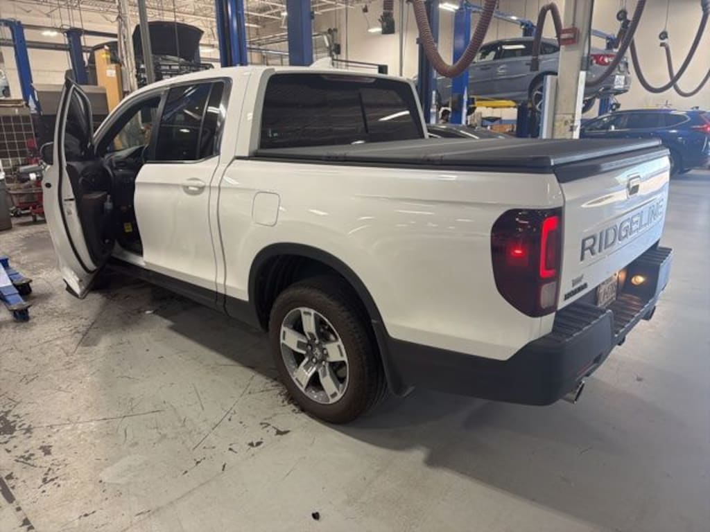 Certified 2024 Honda Ridgeline RTL Truck Crew Cab