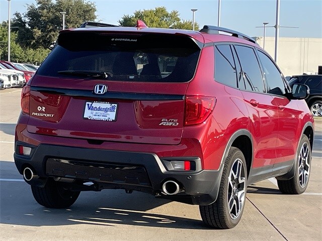 2023 Honda Passport Elite photo 3