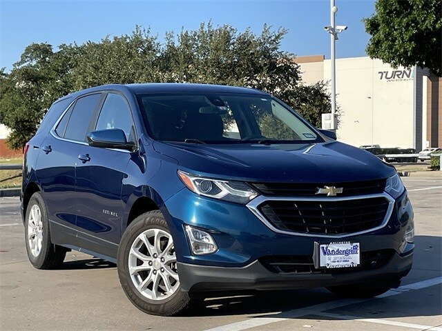 2021 Chevrolet Equinox LT photo 2