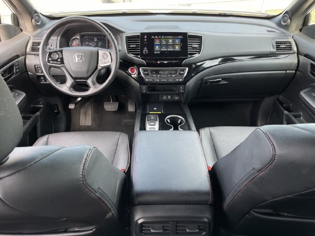 2024 Honda Passport Black Edition - Photo 10