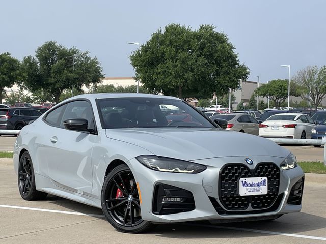WBA53AP0XNCK81459