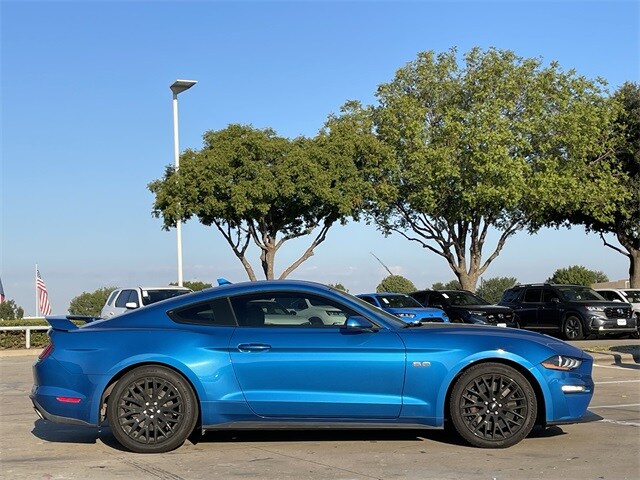 2020 Ford Mustang GT photo 3