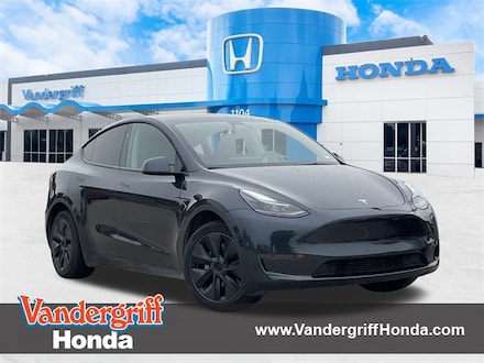 2024 Tesla Model Y Standard Range SUV