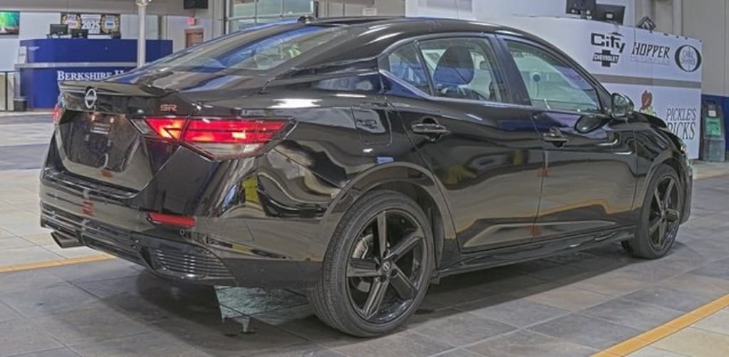 Used 2024 Nissan Sentra SR Sedan