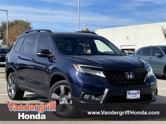 2021 Honda Passport Touring's photo