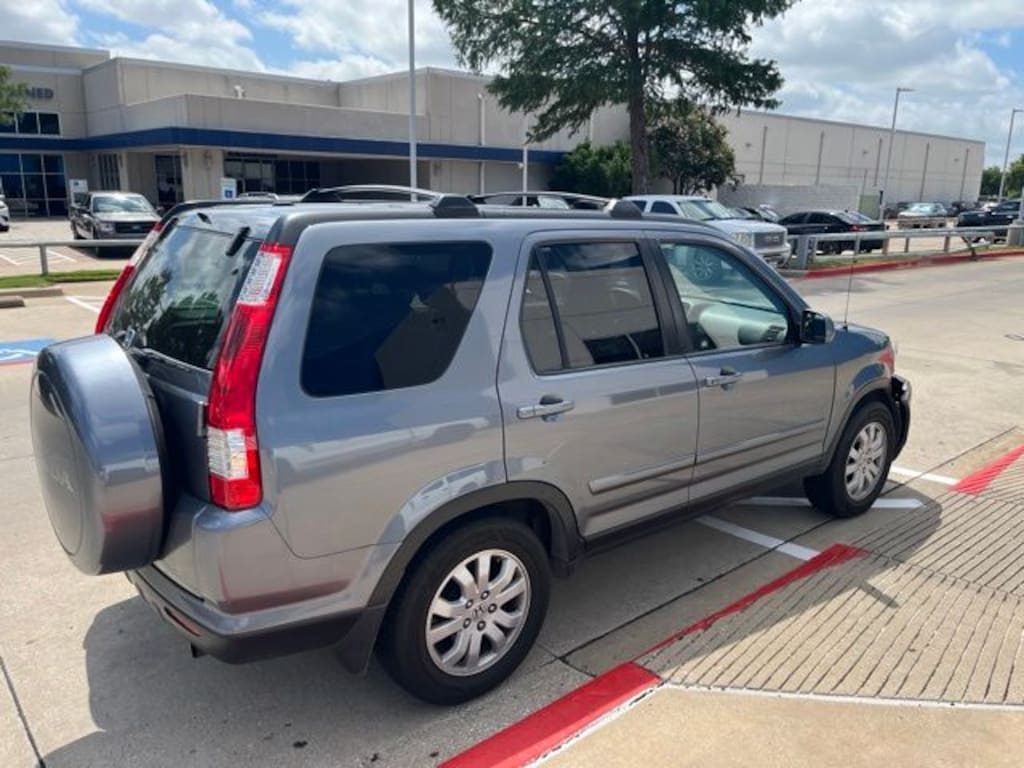 Used 2005 Honda CR-V SE SUV