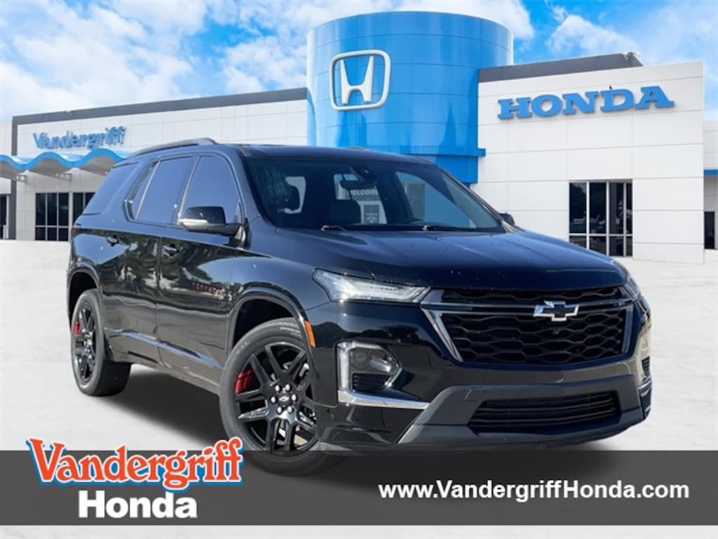 Used 2022 Chevrolet Traverse Premier SUV