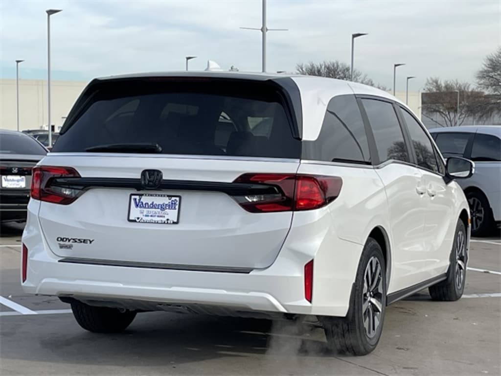 New 2026 Honda Odyssey EX-L Van Passenger